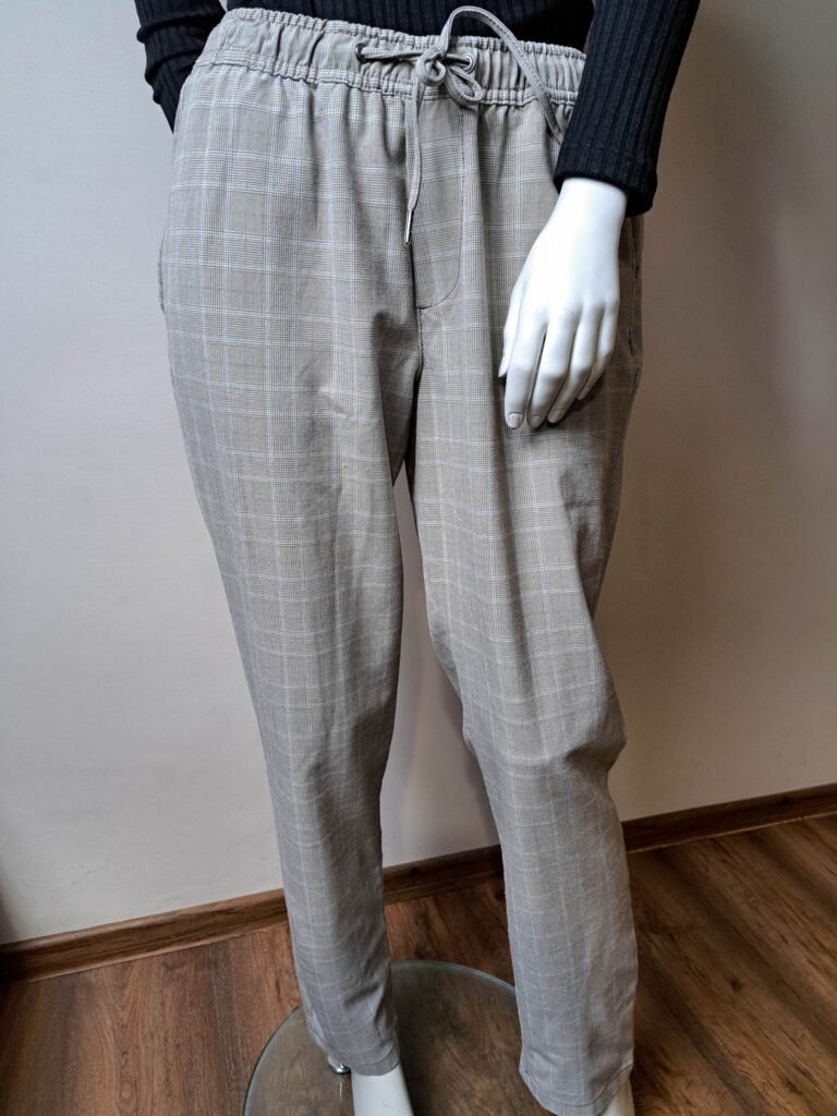 Wygodne spodnie Jack&Jones, rozmiar 40